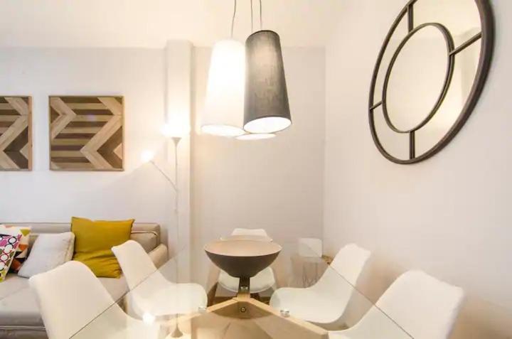 Bright & Spacious- City Center- 2Rooms-2Bathrooms Мадрид Екстериор снимка