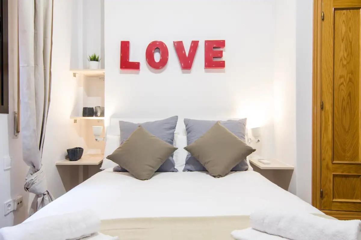 Bright & Spacious- City Center- 2Rooms-2Bathrooms Мадрид Екстериор снимка